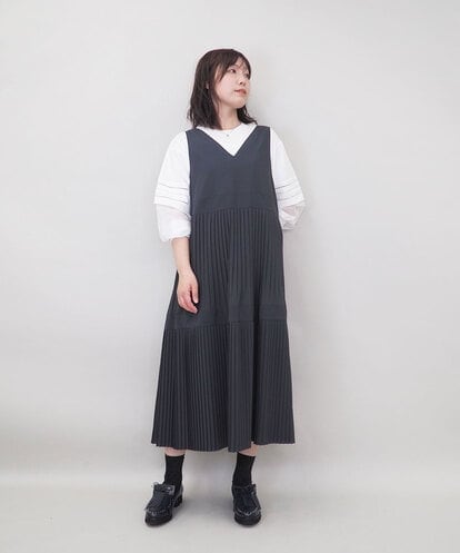 ZMEGE27140 al'aise modulation プリーツデザインジャンパースカート