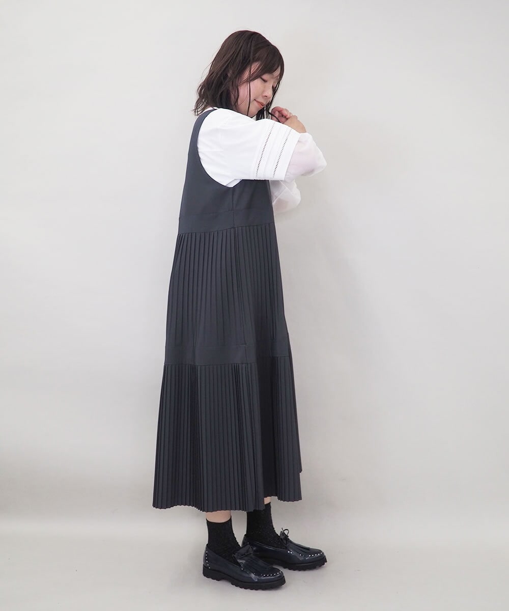 ZMEGE27140 al'aise modulation(アレーズモジュレーション) プリーツデザインジャンパースカート ダークグレー