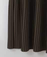 ZMEGE27140 al'aise modulation(アレーズモジュレーション) プリーツデザインジャンパースカート カーキ