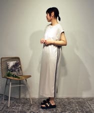 ZMEHB42085 al'aise modulation(アレーズモジュレーション) 【洗える】サイドラインワンピース ライトグレー