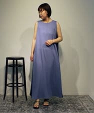 ZMEHB44128 al'aise modulation(アレーズモジュレーション) 配色切り替えスリーブレスワンピース ライトブルー