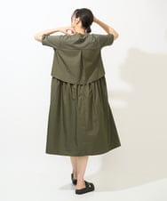 ZMEIB67168 al'aise modulation(アレーズモジュレーション) バックレイヤーワンピース カーキ