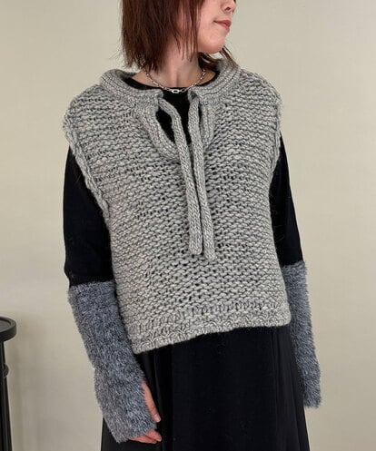 ZMFAE25169 al'aise modulation 【山形ニット】ローゲージウールニットベスト