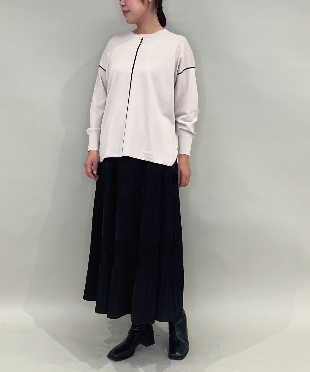 ZMFAE26149 al'aise modulation(アレーズモジュレーション) 【洗える】ラインアクセントラウンドヘムトップ ベージュ