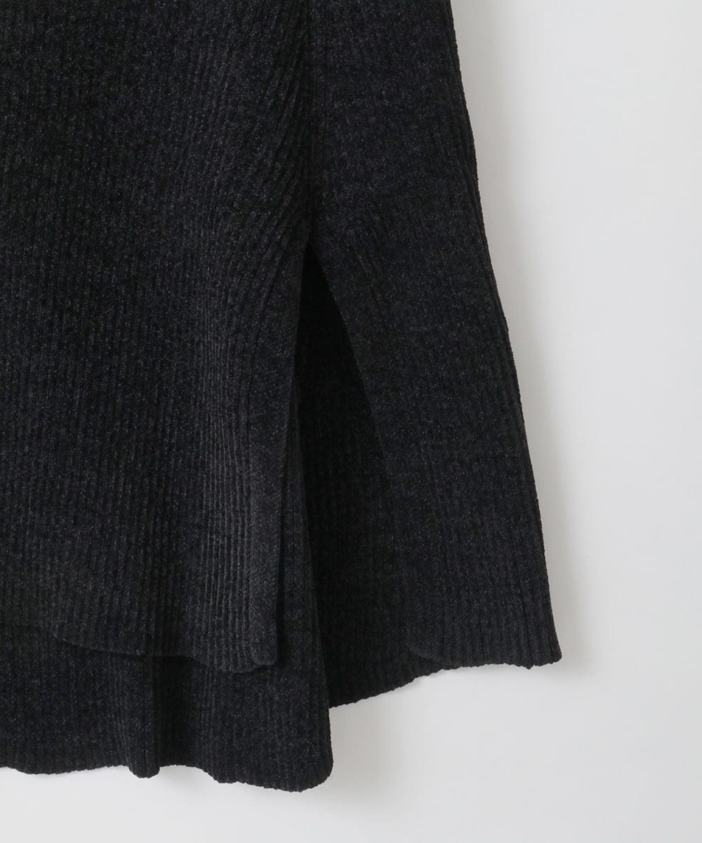 ZMFAE41098 al'aise modulation(アレーズモジュレーション) 【洗える】リブニットポンチョ ブラック