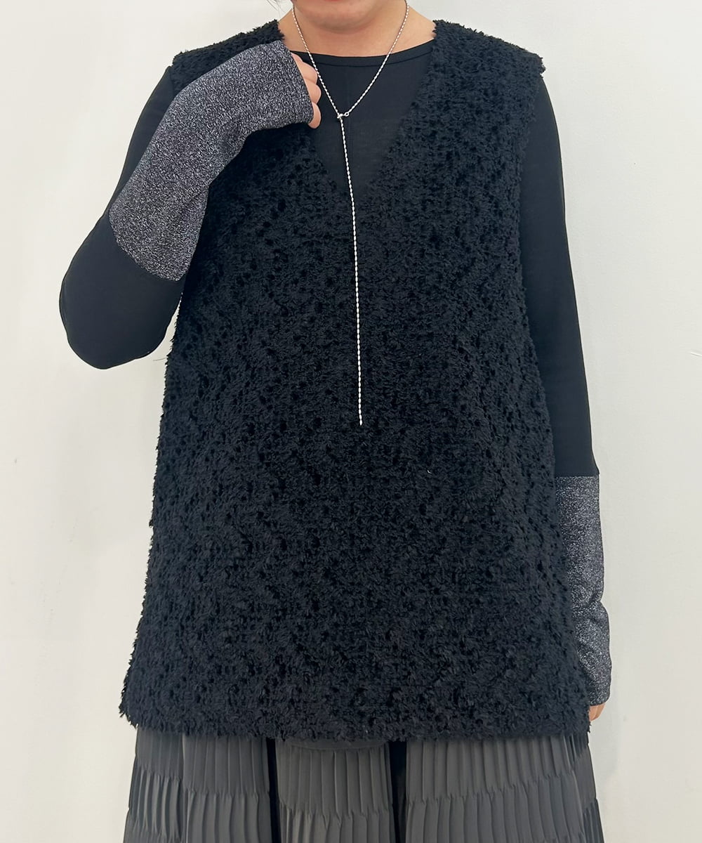 ZMFAE42140 al'aise modulation(アレーズモジュレーション) テープヤーンVネックベスト ブラック