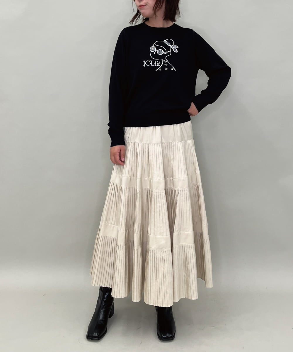 ZMFAE50120 al'aise modulation(アレーズモジュレーション) 【洗える】ビジュー刺繍デザインニットプルオーバー ブラック