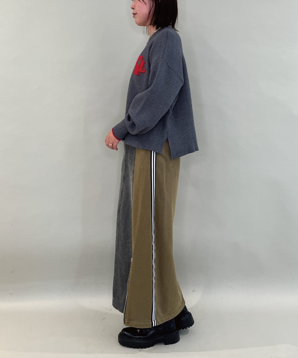 ZMFAE55099 al'aise modulation(アレーズモジュレーション) ロゴアクセントデザインニットプルオーバー ダークグレー