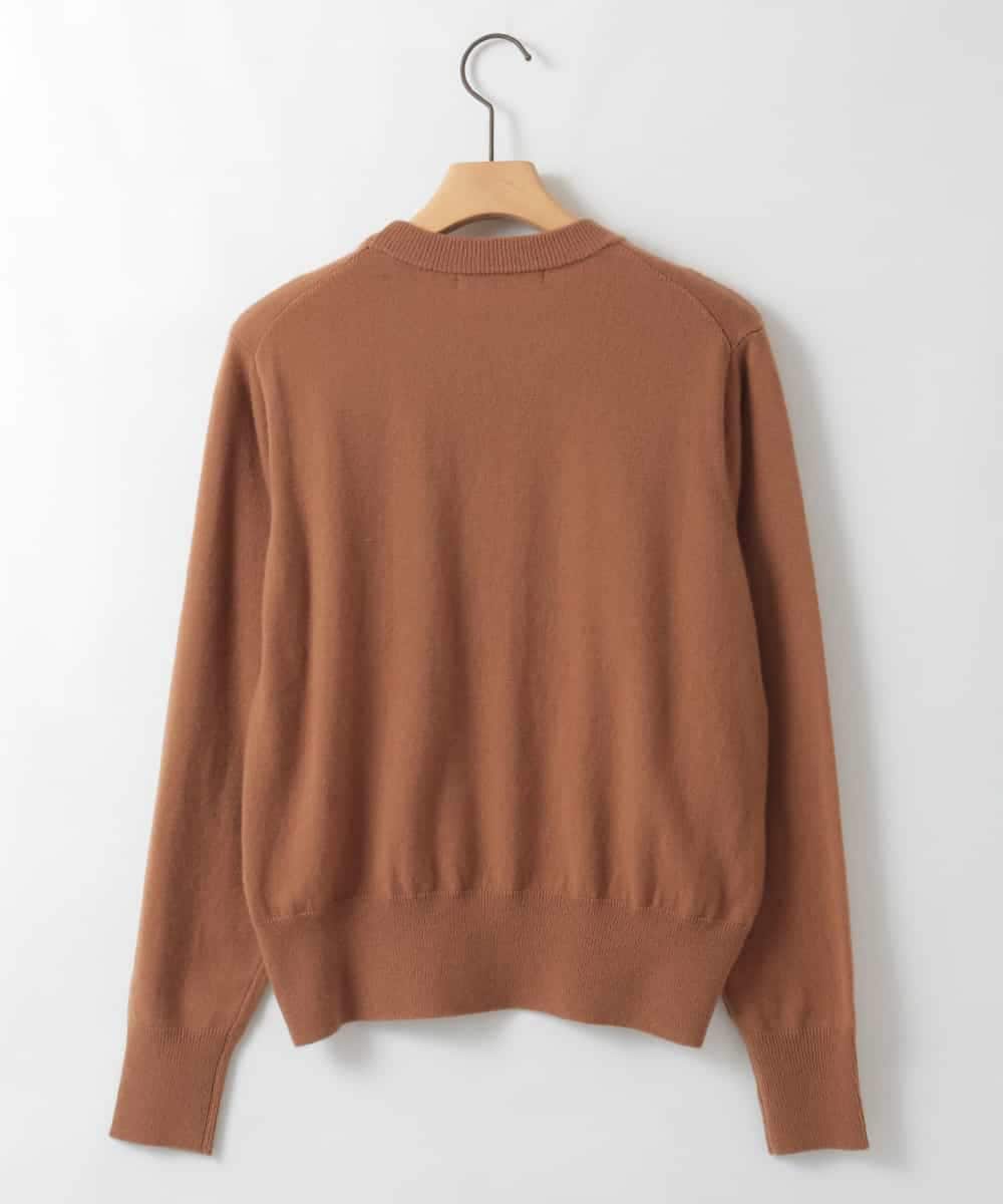 ZMFAE62150 al'aise modulation(アレーズモジュレーション) ワッペンアクセントニットプルオーバー ベージュ