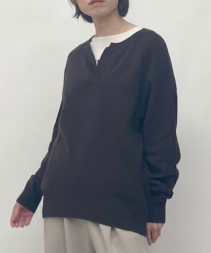 ZMFAW26170 al'aise modulation キーネックウールニット