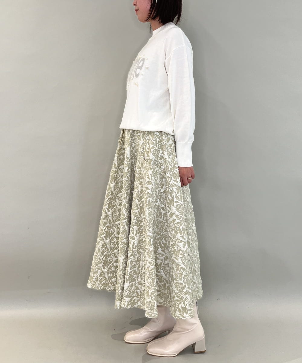 ZMFCE23155 al'aise modulation(アレーズモジュレーション) 【洗える】フロントロゴデザインニットプルオーバー ホワイト