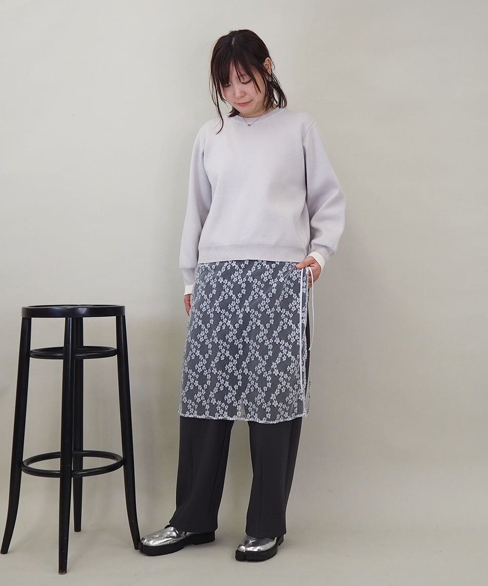 ZMFEE01150 al'aise modulation(アレーズモジュレーション) 【洗える】レーススカート付きニットプルオーバー ライトグレー