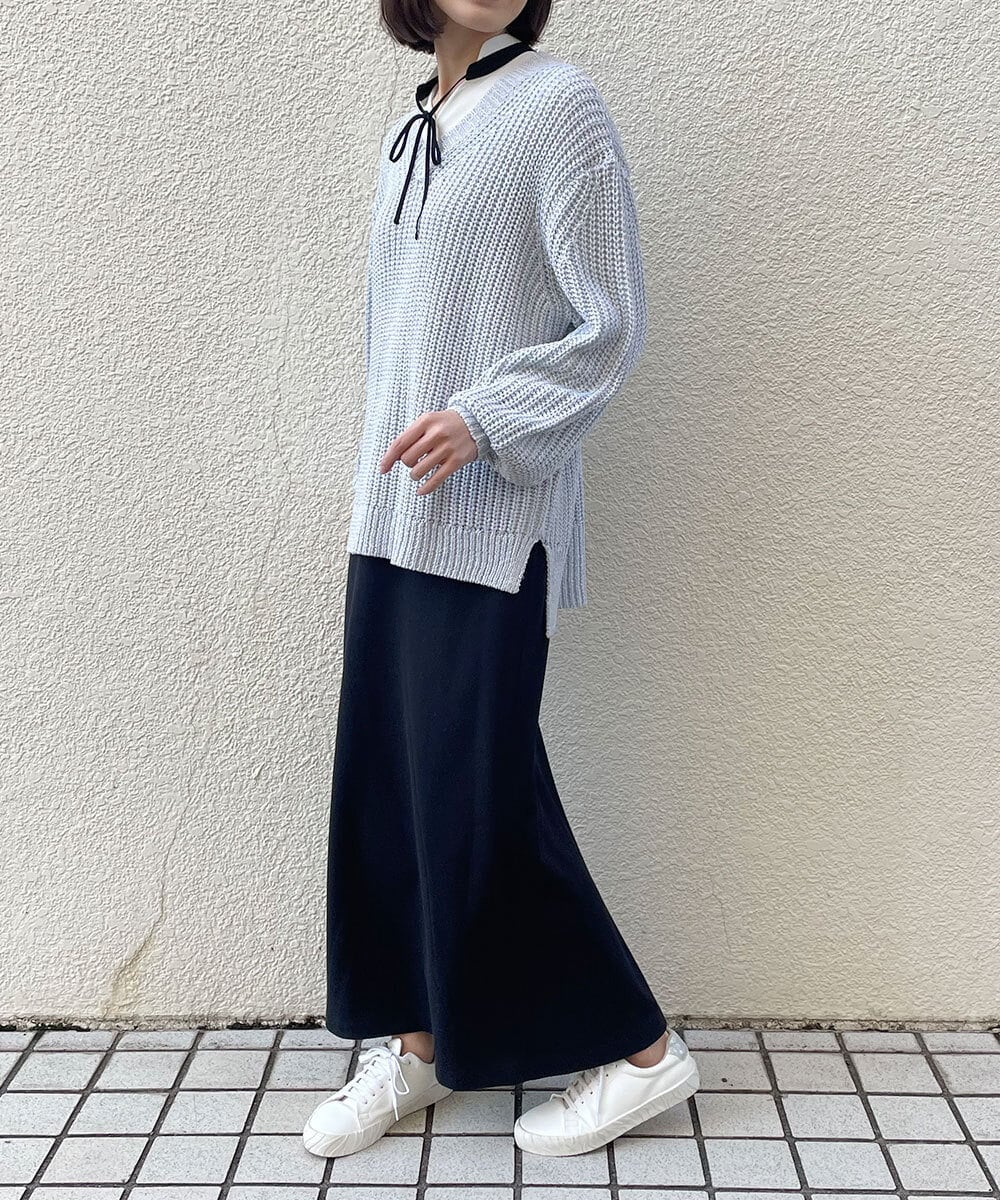 ZMFEW07150 al'aise modulation(アレーズモジュレーション) Vネックラメニットプルオーバー ライトグレー