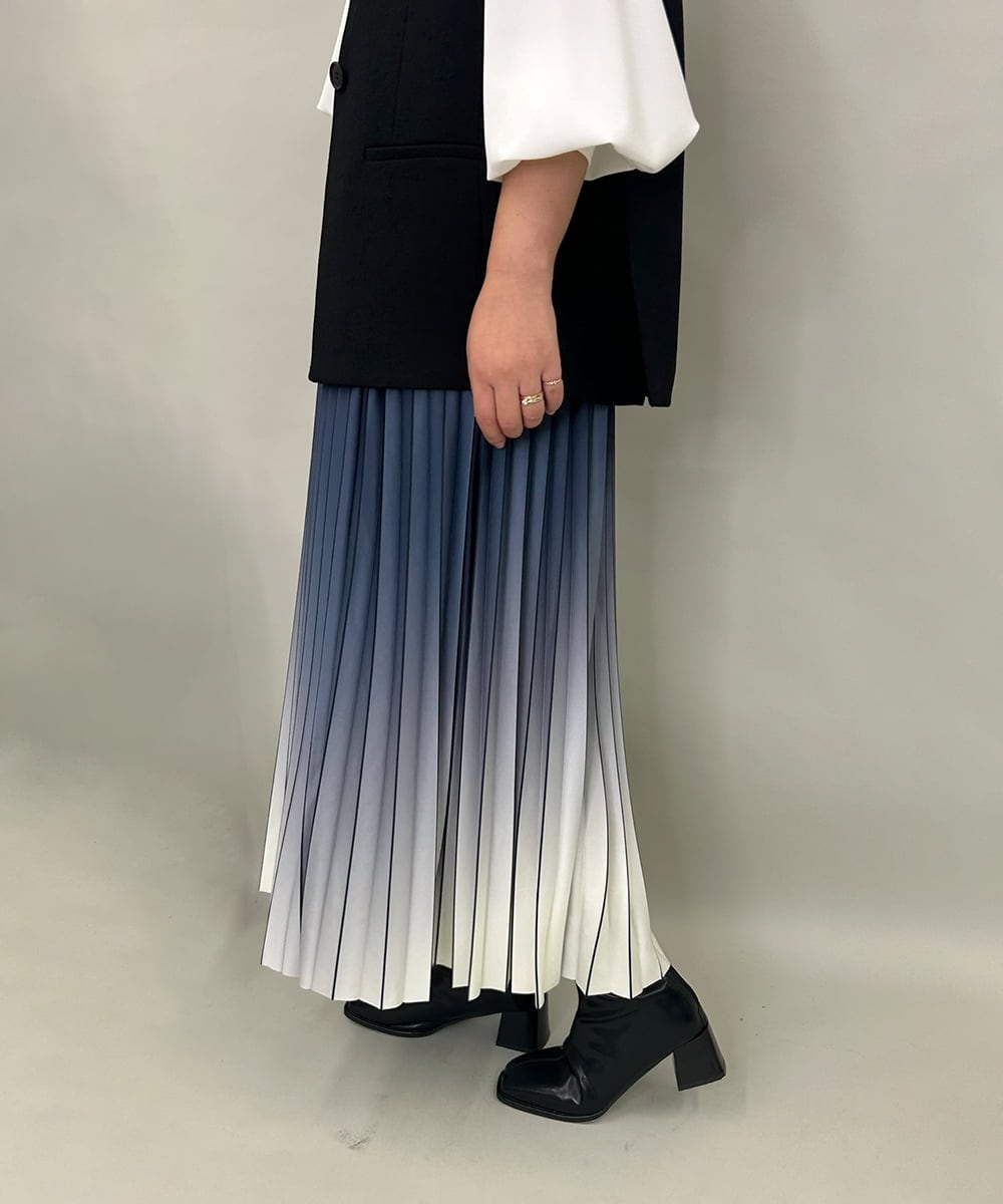 ZMHAE12120 al'aise modulation(アレーズモジュレーション) 【洗える】グラデーションプリーツスカート ライトブルー