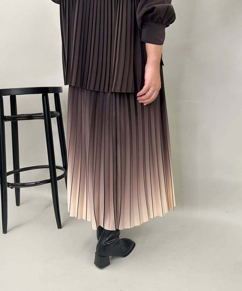 ZMHAE12120 al'aise modulation(アレーズモジュレーション) 【洗える】グラデーションプリーツスカート ブラウン