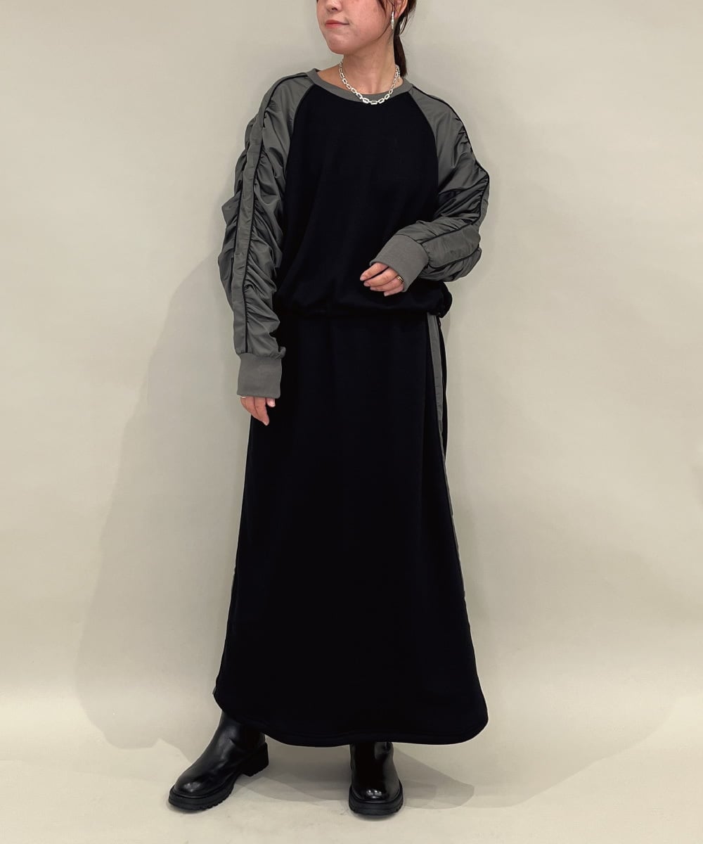 ZMHAE21120 al'aise modulation(アレーズモジュレーション) 【セットアップ対応】異素材ジョイントドロストヘムスカート ブラック