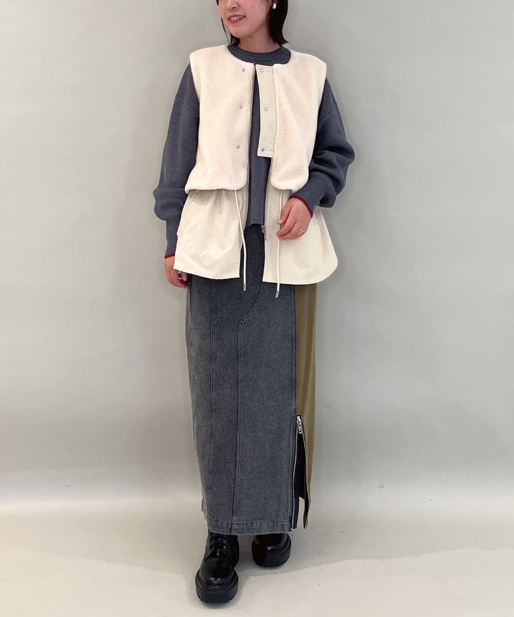 ZMHAE27168 al'aise modulation(アレーズモジュレーション) 異素材ドッキングデニムスカート カーキ