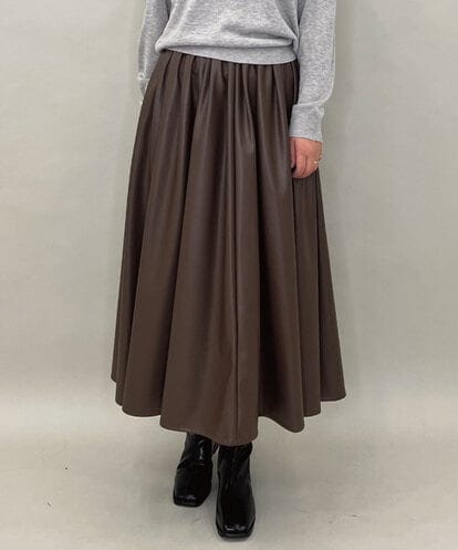 ZMHAE30130 al'aise modulation ウエストギャザーフェイクレザースカート