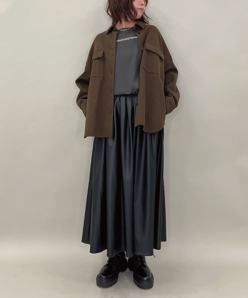 ZMHAE30130 al'aise modulation(アレーズモジュレーション) ウエストギャザーフェイクレザースカート ブラック