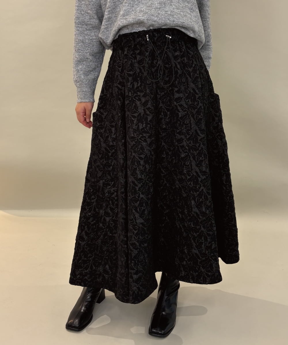 ZMHAE32140 al'aise modulation(アレーズモジュレーション) ふくれジャカードデザインフレアスカート ブラック