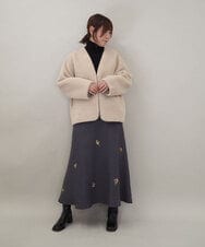 ZMHCE01136 al'aise modulation(アレーズモジュレーション) 【セットアップ対応・洗える】フラワー刺繍フレアニットスカート グレー