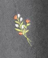 ZMHCE01136 al'aise modulation(アレーズモジュレーション) 【洗える】フラワー刺繍フレアニットスカート グレー