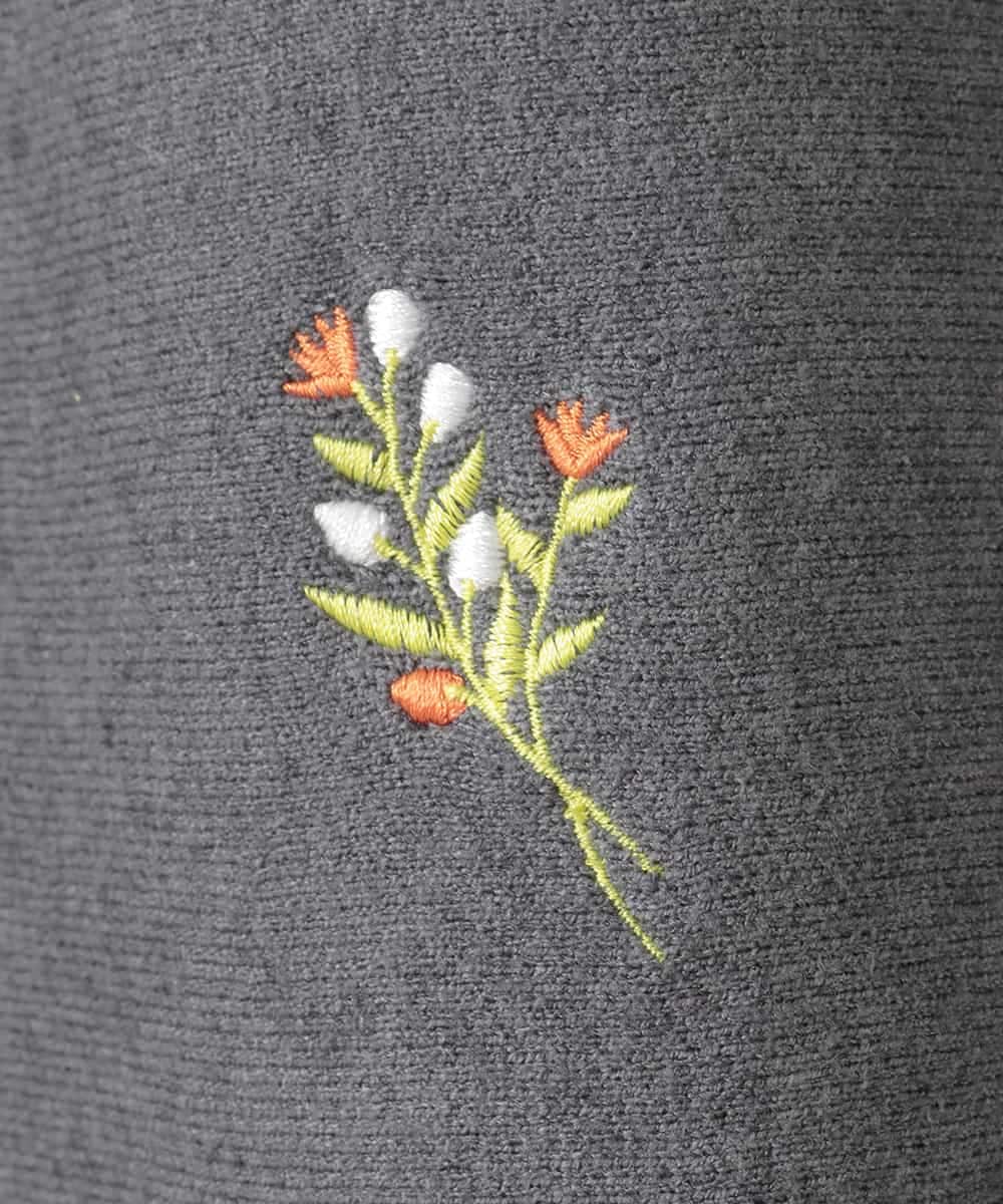 ZMHCE01136 al'aise modulation(アレーズモジュレーション) 【洗える】フラワー刺繍フレアニットスカート グレー