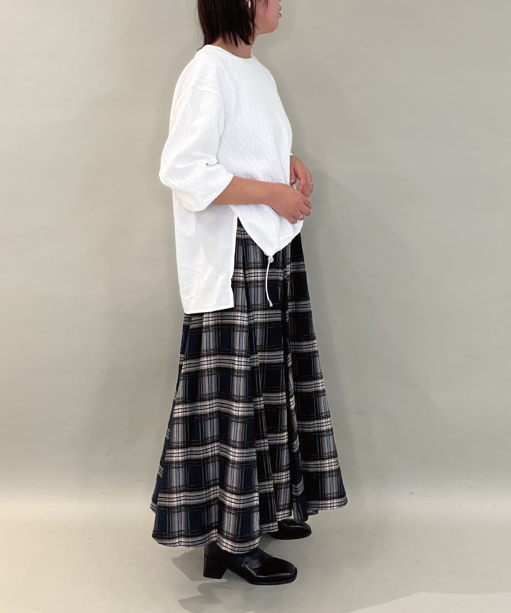 ZMHCE42140 al'aise modulation(アレーズモジュレーション) リブチェックフレアスカート ネイビー