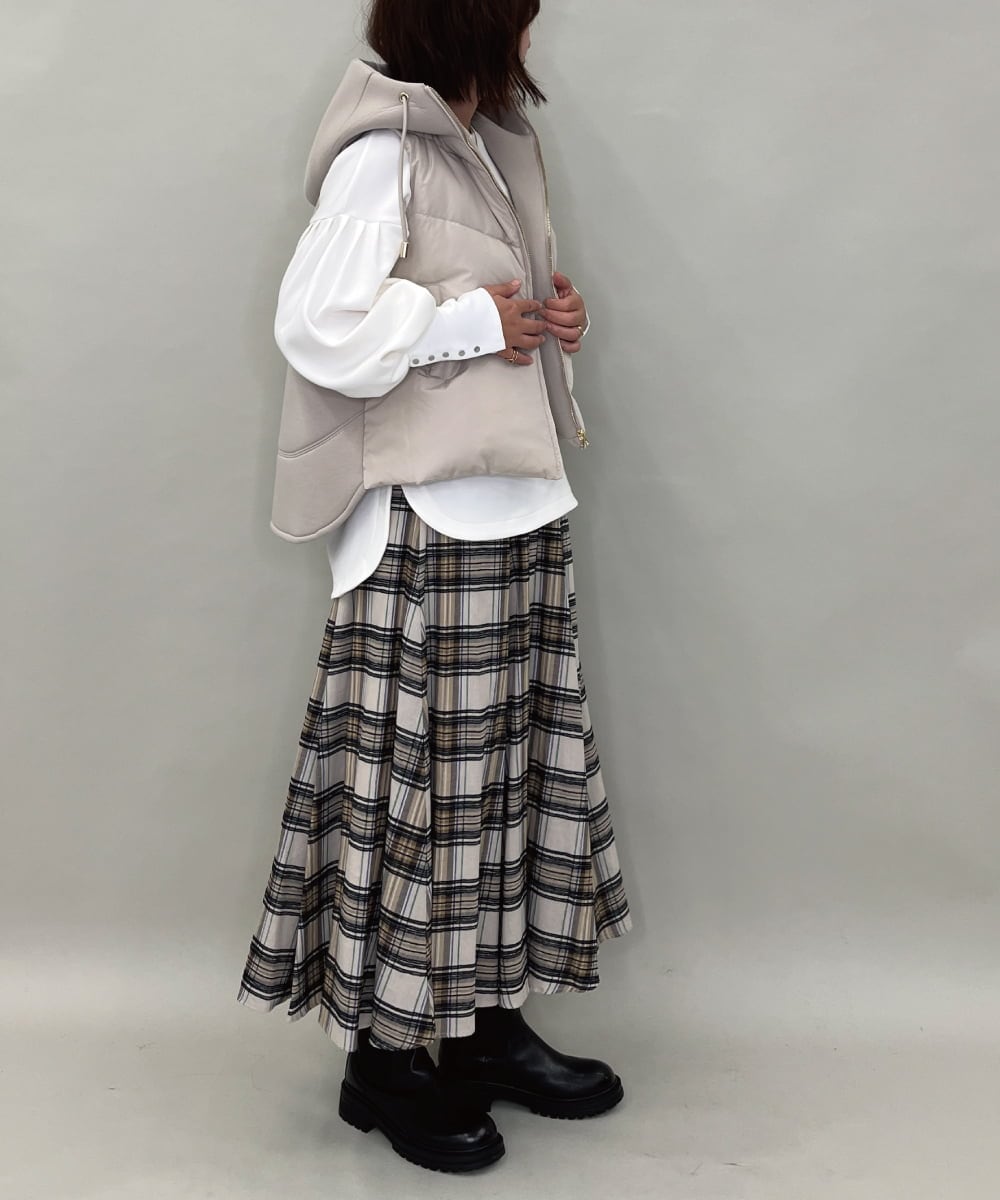 ZMHCE42140 al'aise modulation(アレーズモジュレーション) リブチェックフレアスカート ベージュ