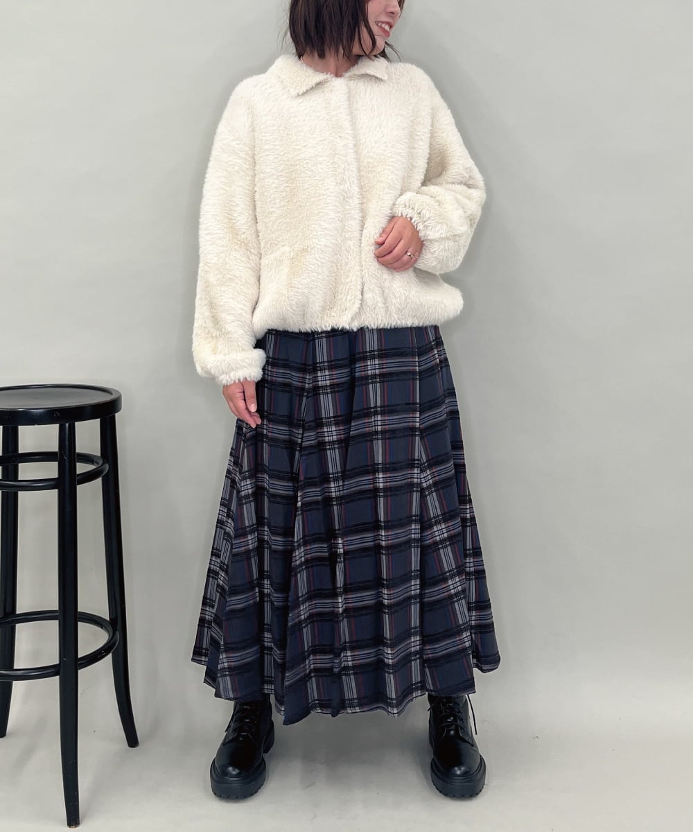 ZMHCE42140 al'aise modulation(アレーズモジュレーション) リブチェックフレアスカート ダークグレー