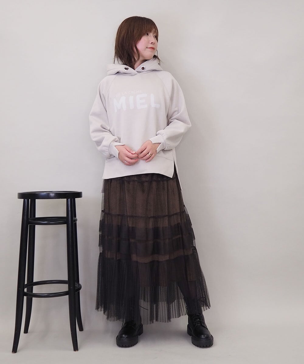 ZMHEE01130 al'aise modulation(アレーズモジュレーション) 光沢ベロアチュールレイヤードスカート ブラウン