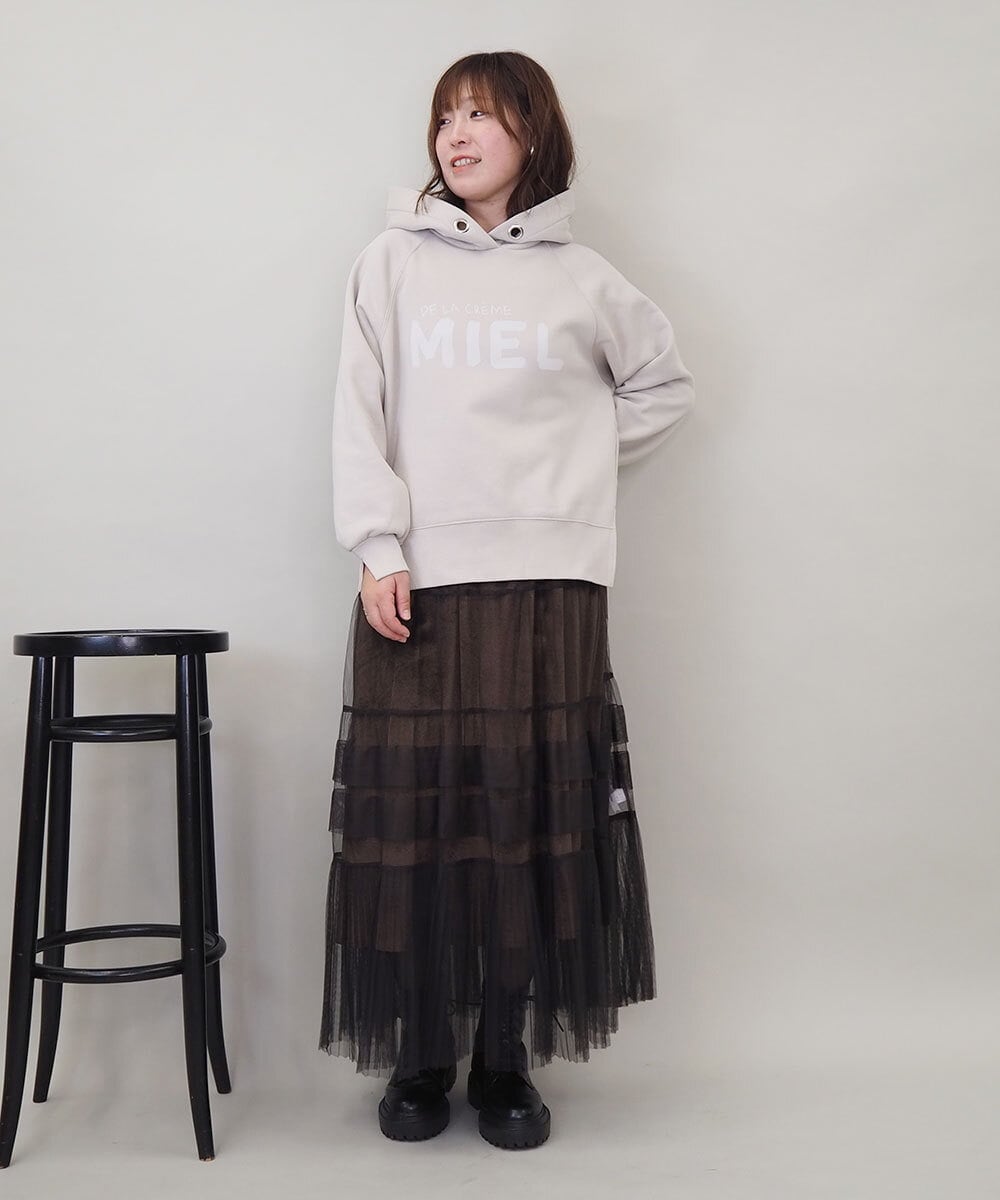 ZMHEE01130 al'aise modulation(アレーズモジュレーション) 光沢ベロアチュールレイヤードスカート ブラウン