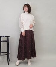 ZMHEE02158 al'aise modulation(アレーズモジュレーション) ドットサテンフレアスカート ブラウン