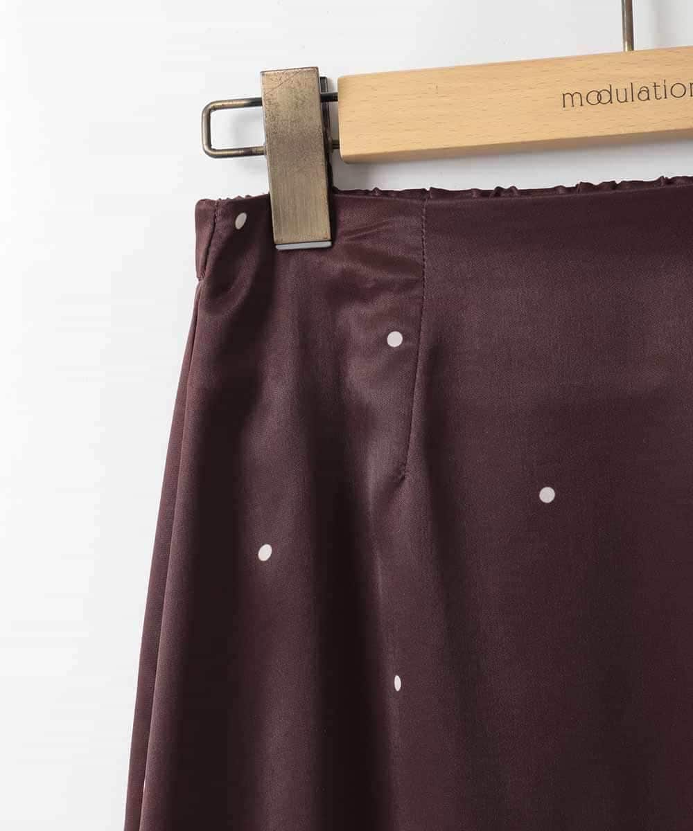 ZMHEE02158 al'aise modulation(アレーズモジュレーション) ドットサテンフレアスカート ブラウン