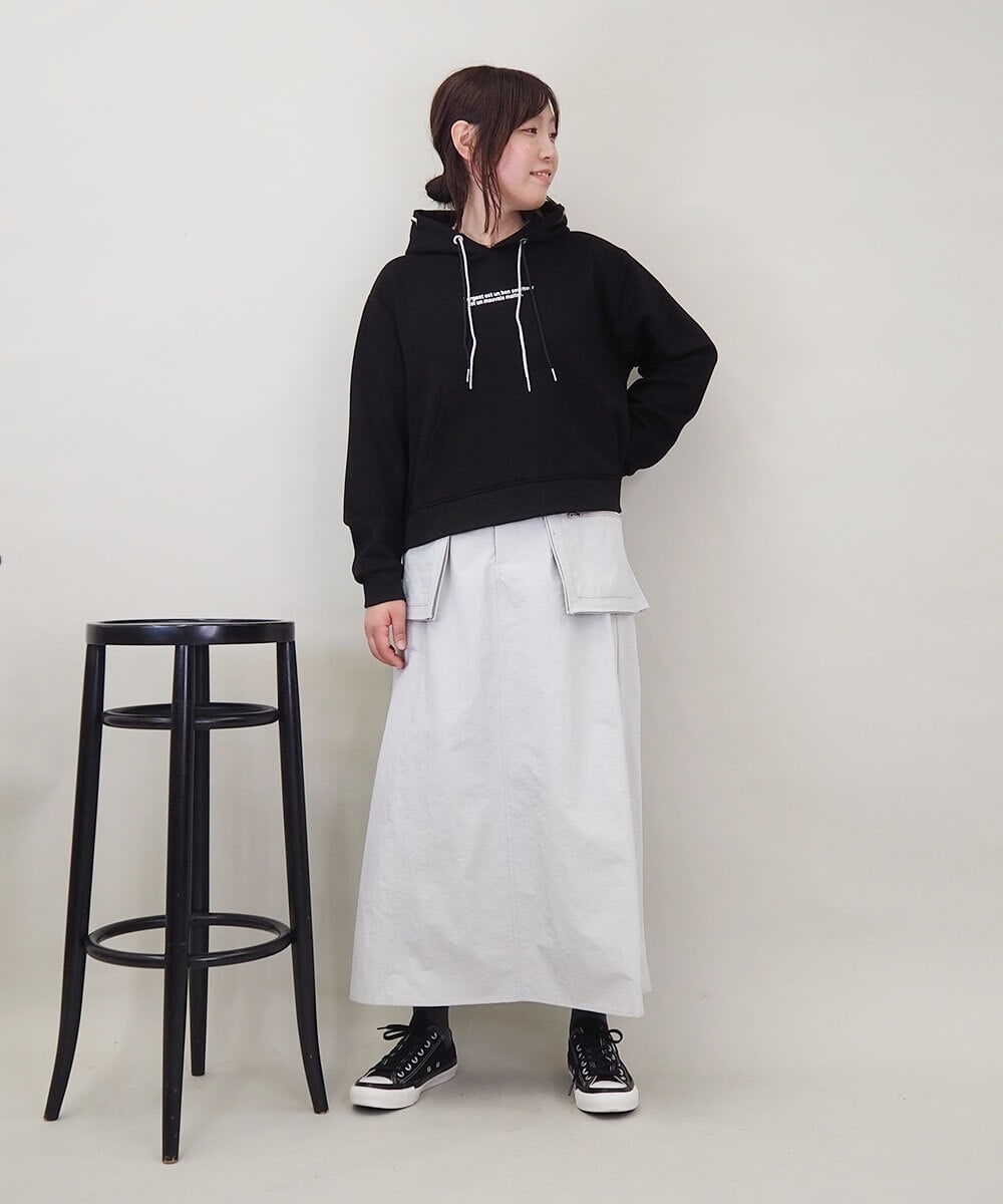 ZMHGE12099 al'aise modulation(アレーズモジュレーション) アウトポケットナイロンスカート ライトグレー