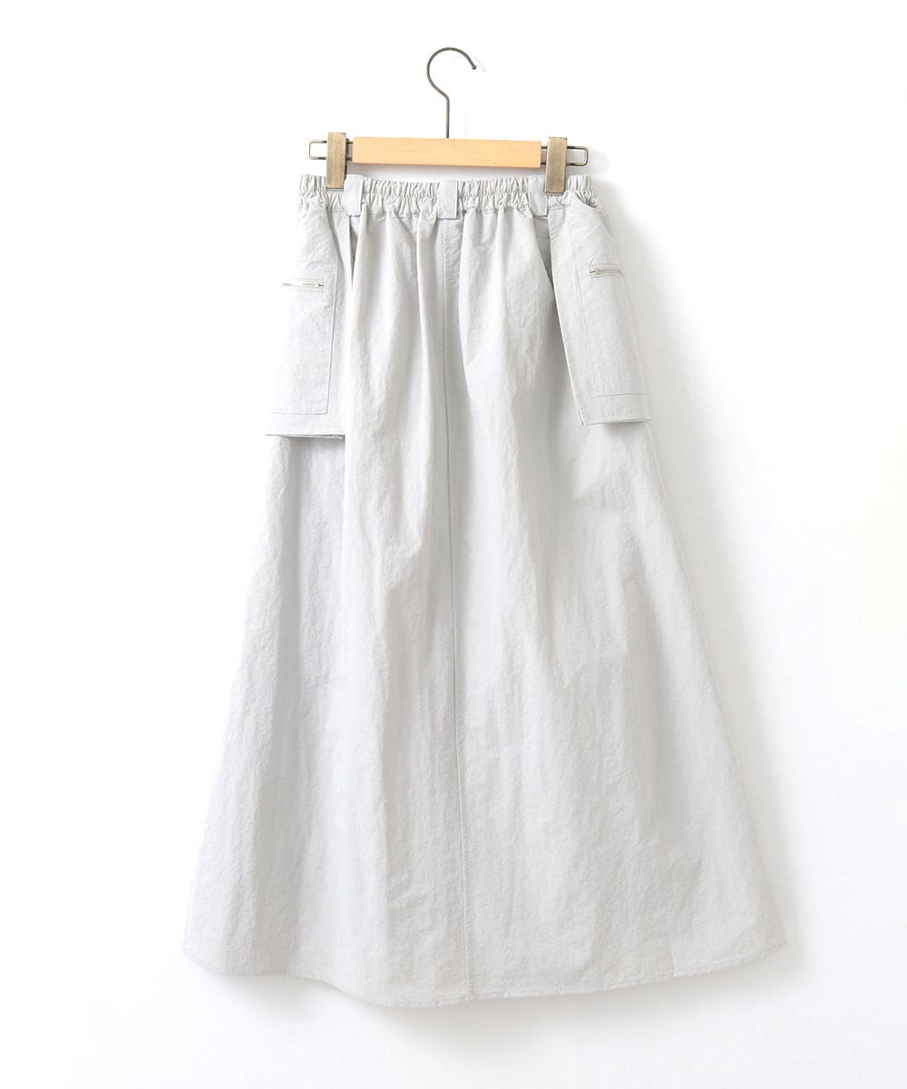 ZMHGE12099 al'aise modulation(アレーズモジュレーション) アウトポケットナイロンスカート ライトグレー