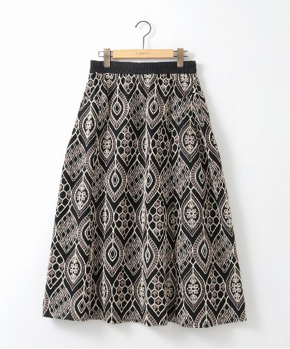 ZMHGE29091 al'aise modulation エンブロイダリーフレアスカート