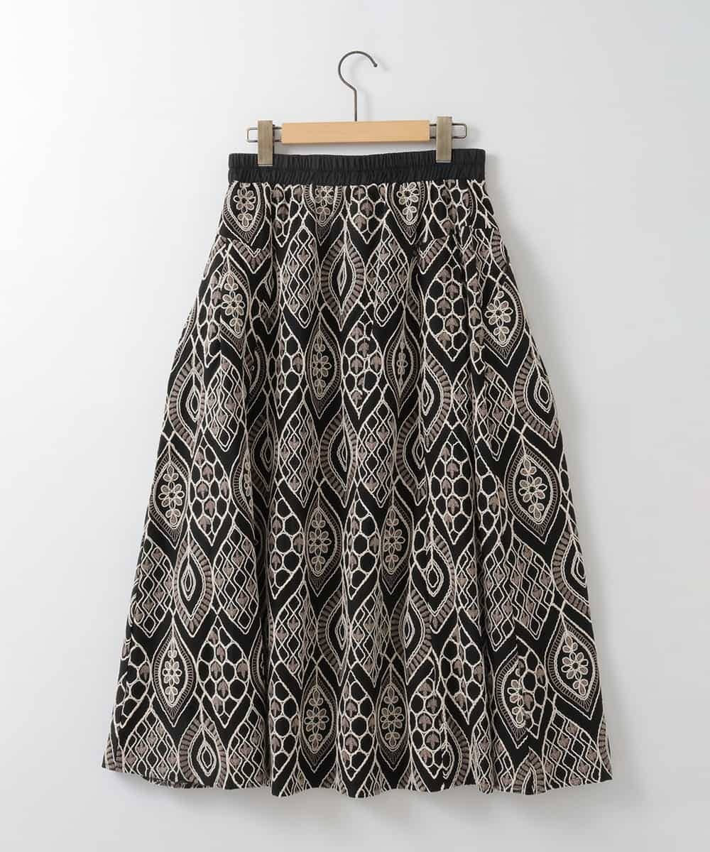 ZMHGE29091 al'aise modulation(アレーズモジュレーション) エンブロイダリーフレアスカート ブラック