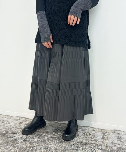 ZMHJB10140  切り替えプリーツスカート