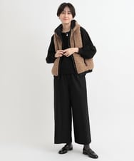 ZMJAB30179 al'aise modulation(アレーズモジュレーション) 中綿入りボアフーディーベスト ベージュ