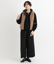 ZMJAB30179 al'aise modulation(アレーズモジュレーション) 中綿入りボアフーディーベスト ベージュ