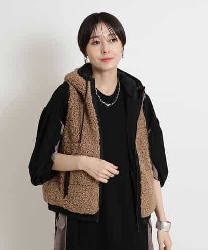 ZMJAB30179 al'aise modulation 中綿入りボアフーディーベスト