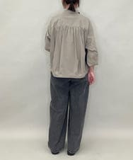 ZMJAE15145 al'aise modulation(アレーズモジュレーション) サイドラインラウンドシルエットシャツ グレー