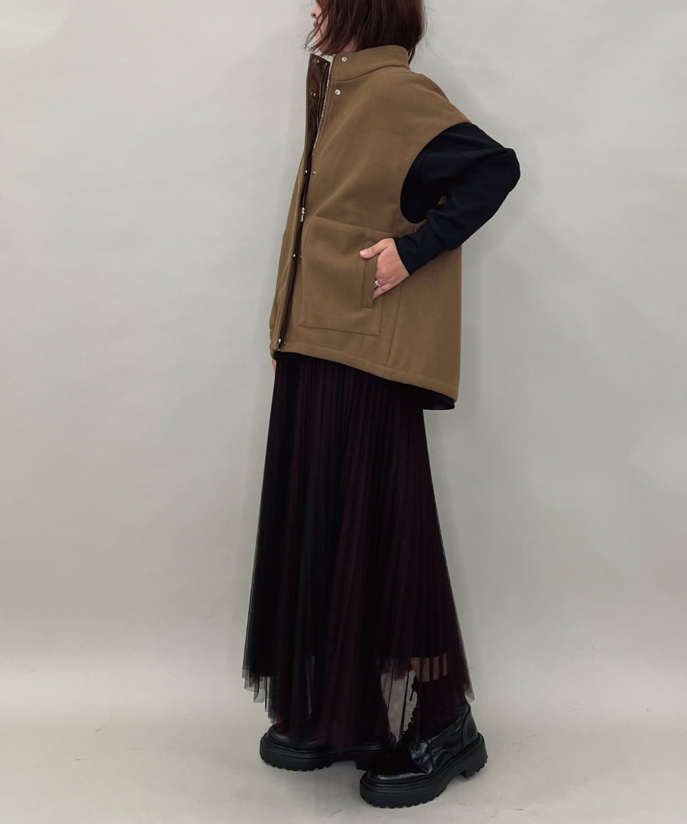 ZMJAE17148 al'aise modulation(アレーズモジュレーション) スリーブレスデザインジャケット ベージュ