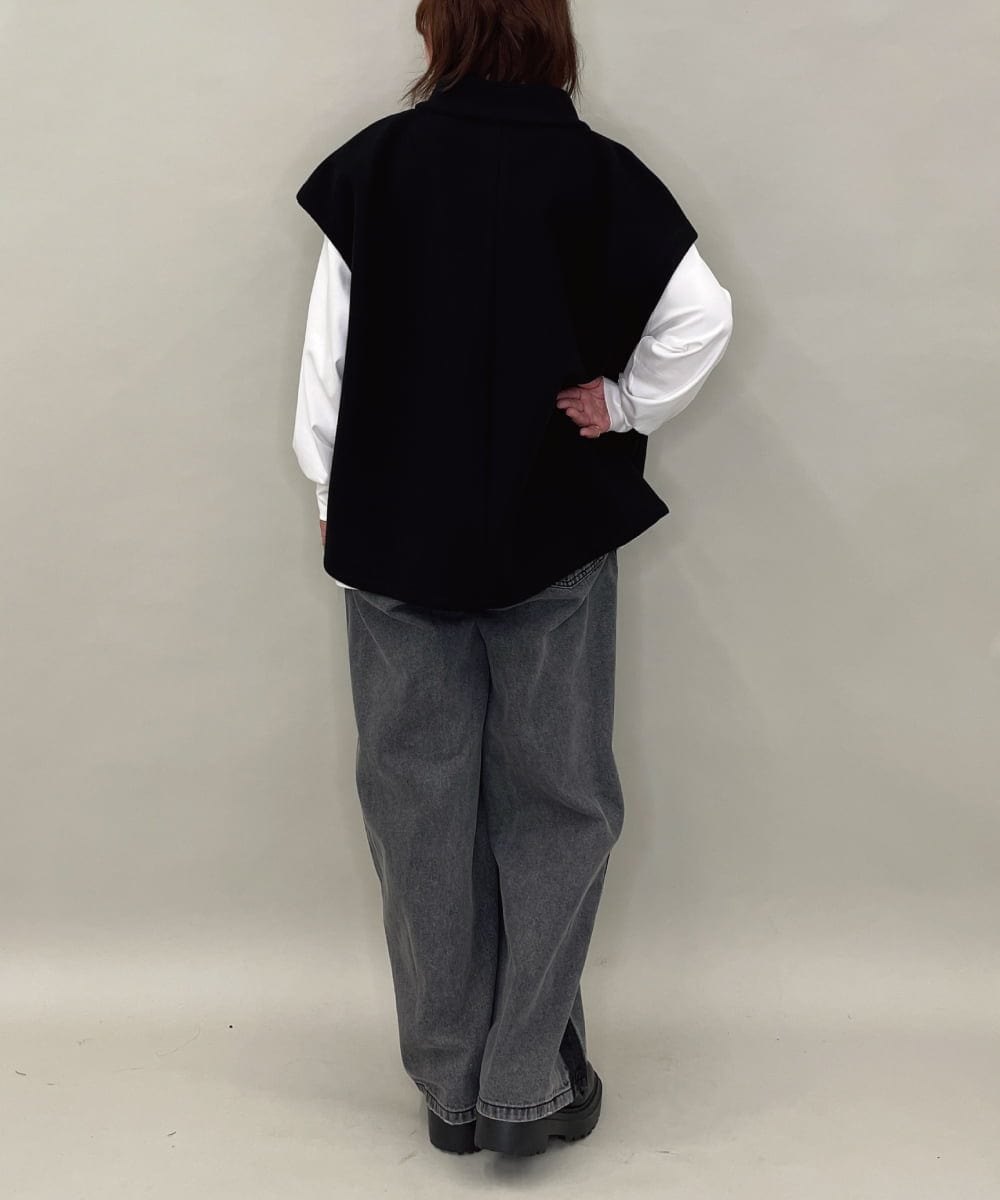 ZMJAE17148 al'aise modulation(アレーズモジュレーション) スリーブレスデザインジャケット ブラック