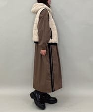 ZMJAE22179 al'aise modulation(アレーズモジュレーション) フード付きボアジップベスト ベージュ