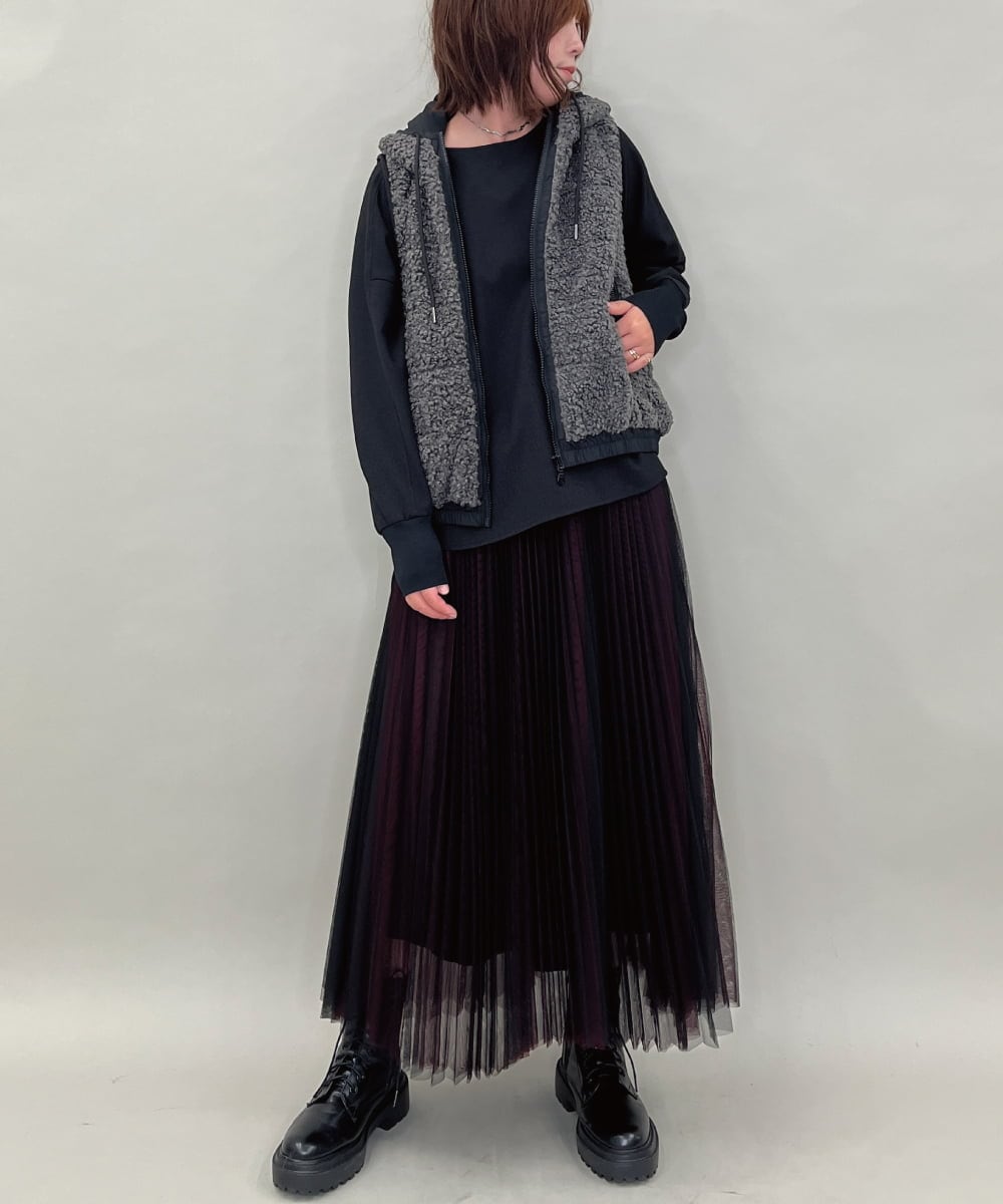 ZMJAE22179 al'aise modulation(アレーズモジュレーション) フード付きボアジップベスト ダークグレー