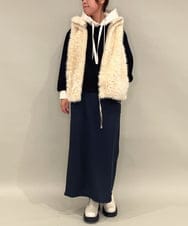 ZMJAE25150 al'aise modulation(アレーズモジュレーション) フェイクファージップアップデザインベスト ベージュ