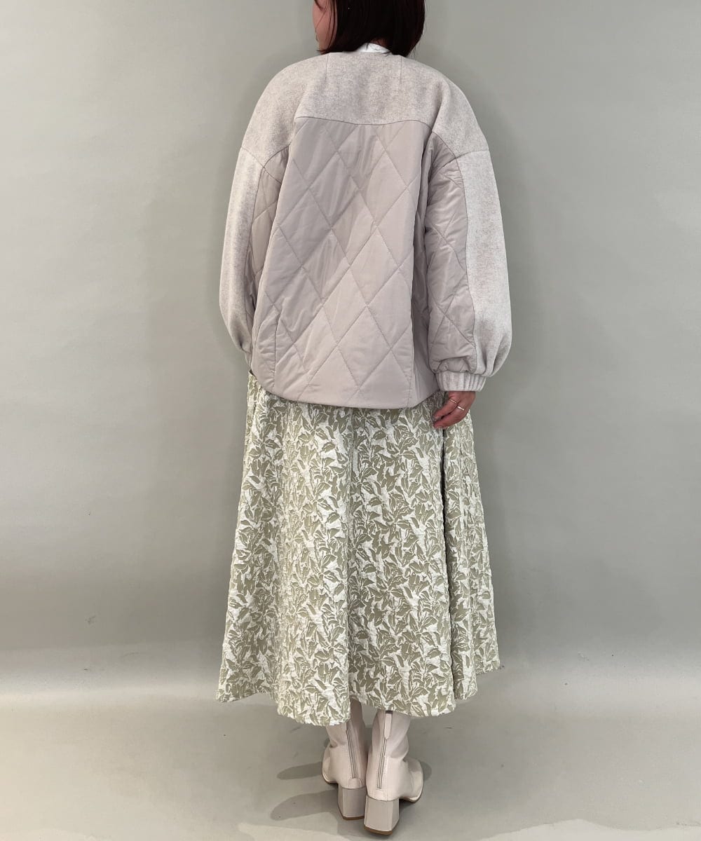 ZMJAE30150 al'aise modulation(アレーズモジュレーション) 異素材切り替えノーカラージップブルゾン ベージュ