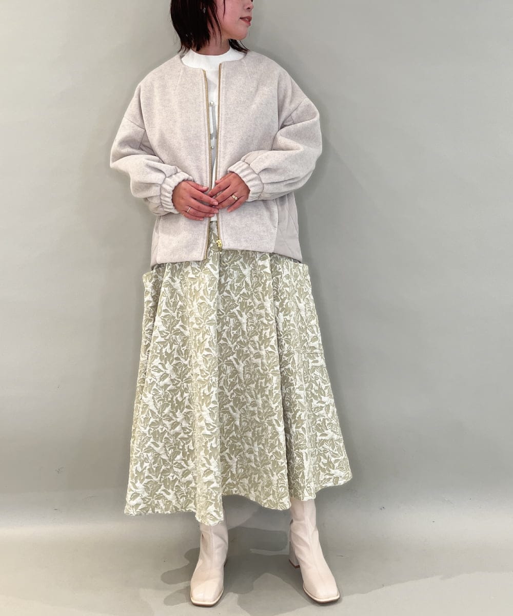 ZMJAE30150 al'aise modulation(アレーズモジュレーション) 異素材切り替えノーカラージップブルゾン ベージュ